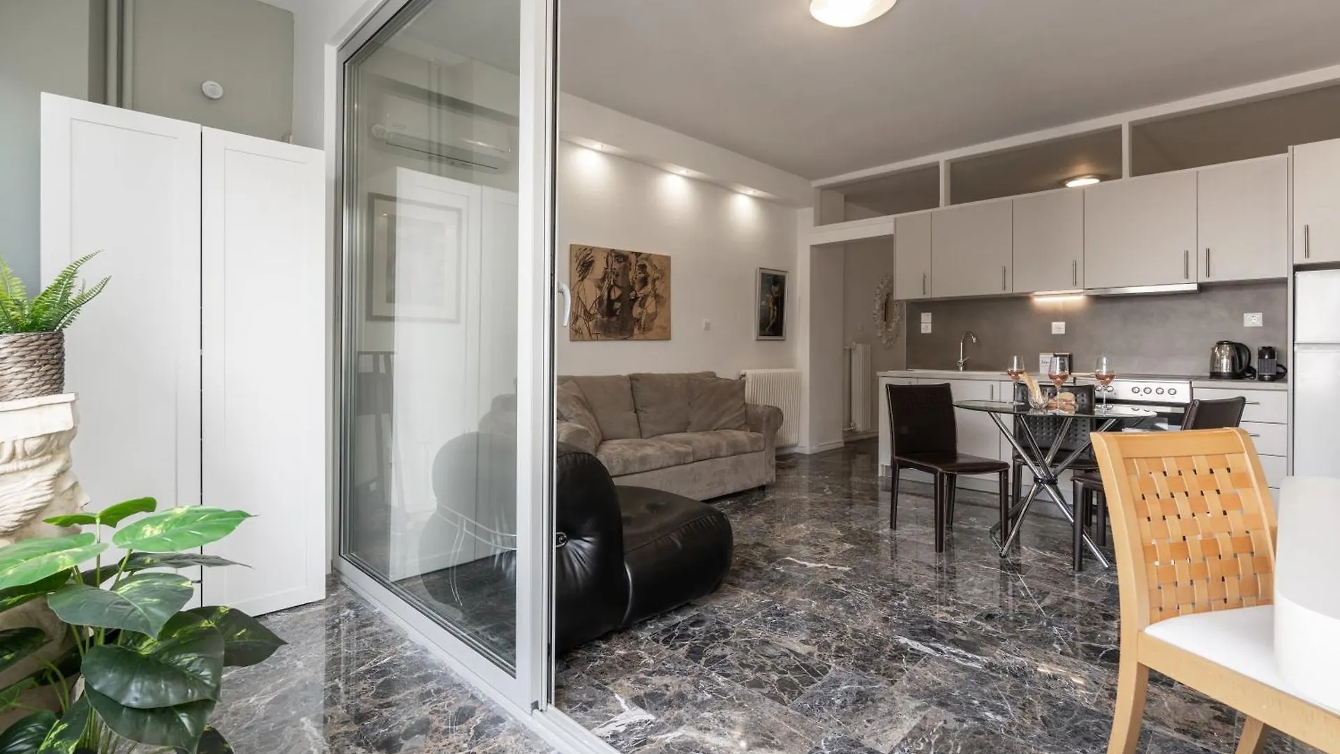Apartment Elegant Suite - Thessaloniki