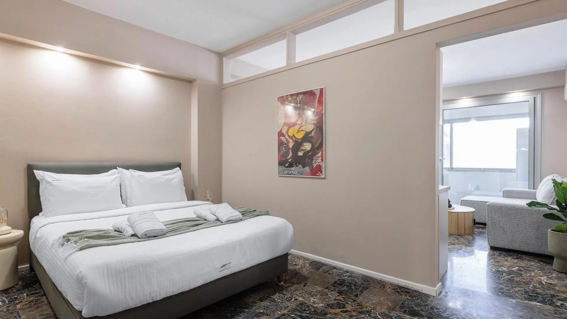 Elegant Suite - Thessaloniki 0*,